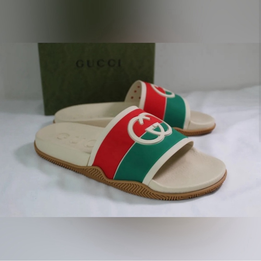 GUCCI slides with interlocking GG- Authentic NWB